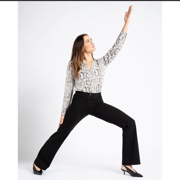 Betabrand bootcut Pants NWOT - Picture 4 of 15